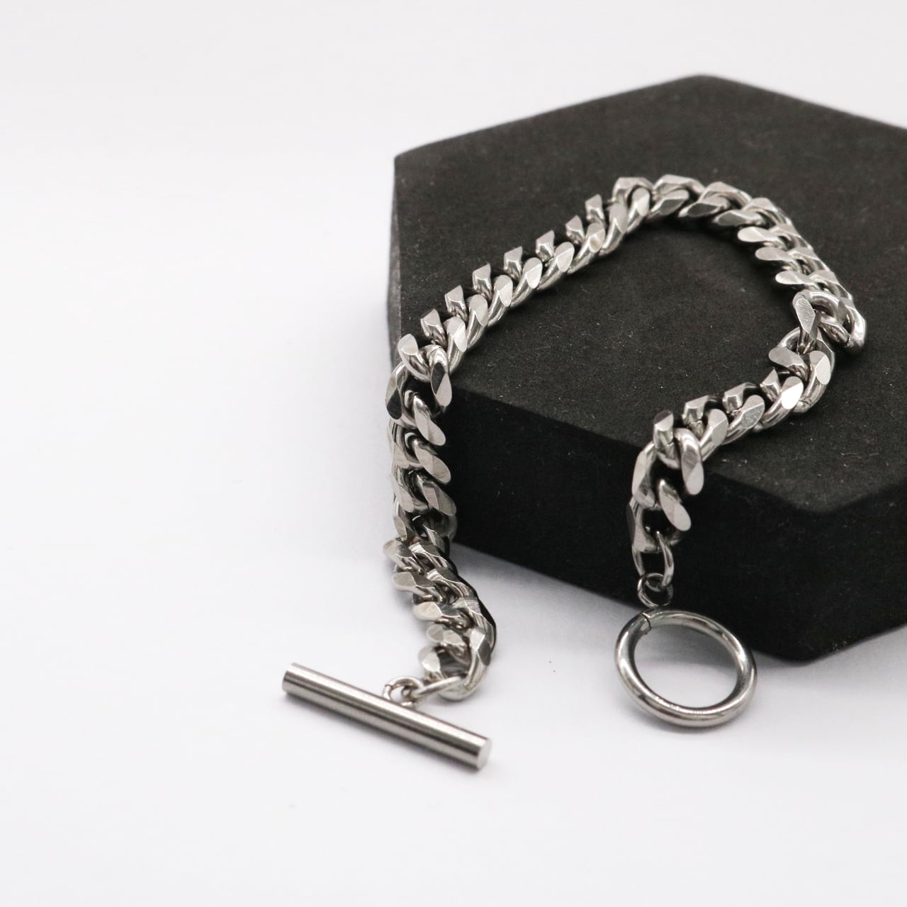 mantel chain bracelet IV