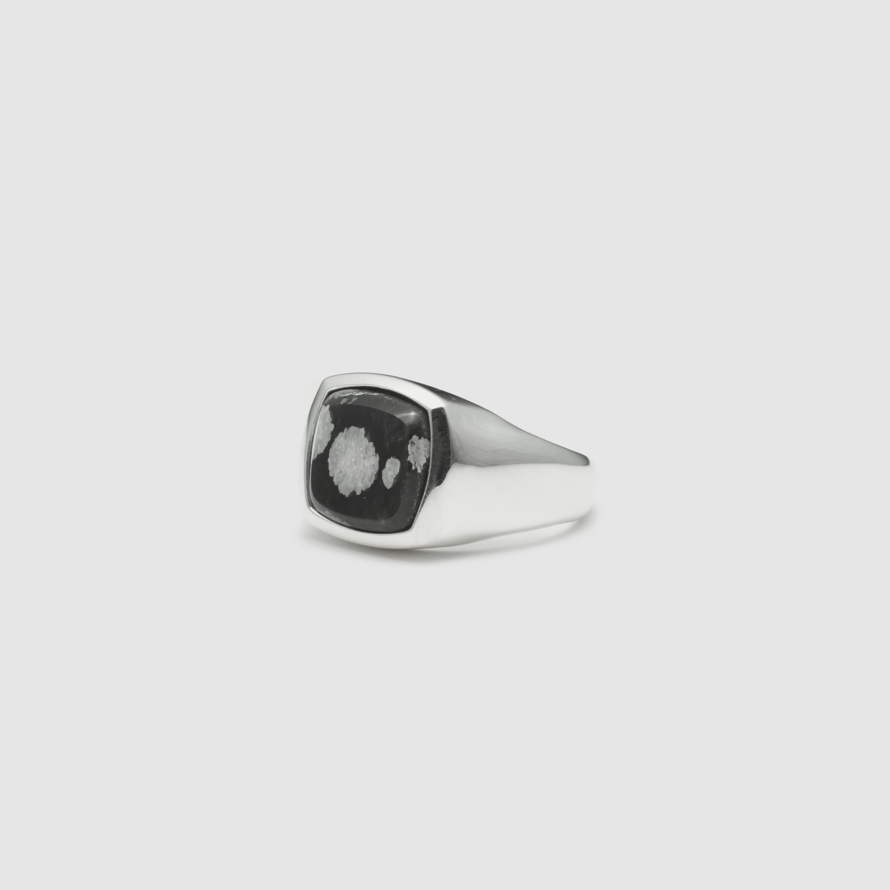 Snowflake stone ring【受注品】