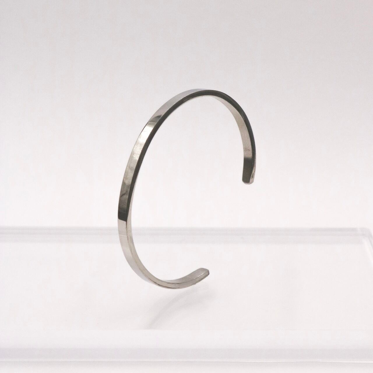 stainless bangle