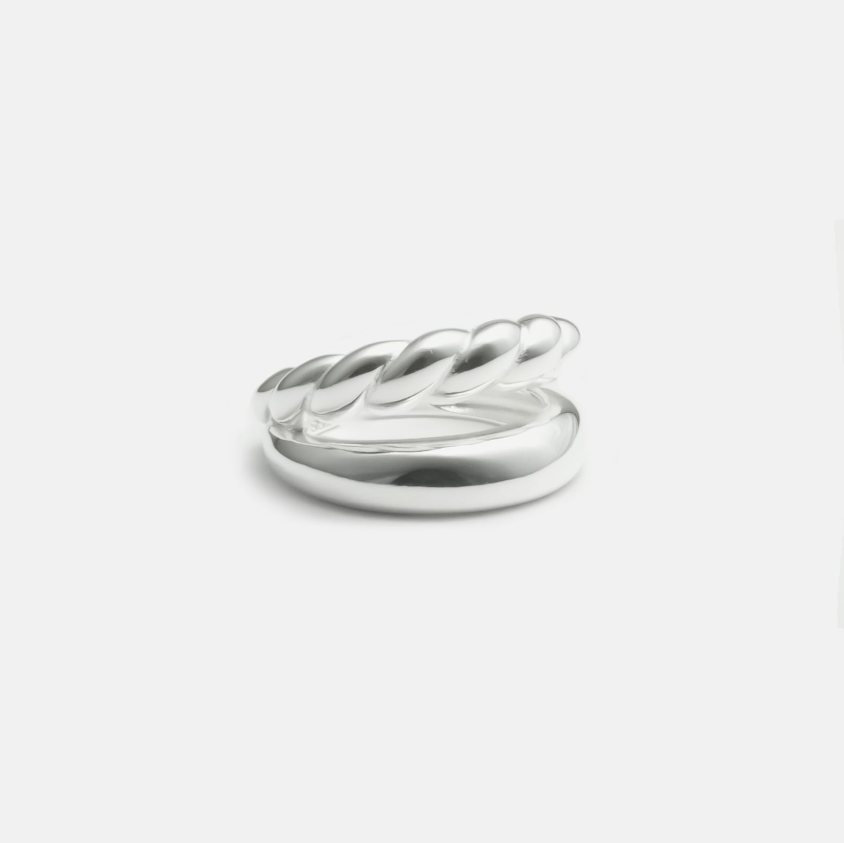 double twist ring