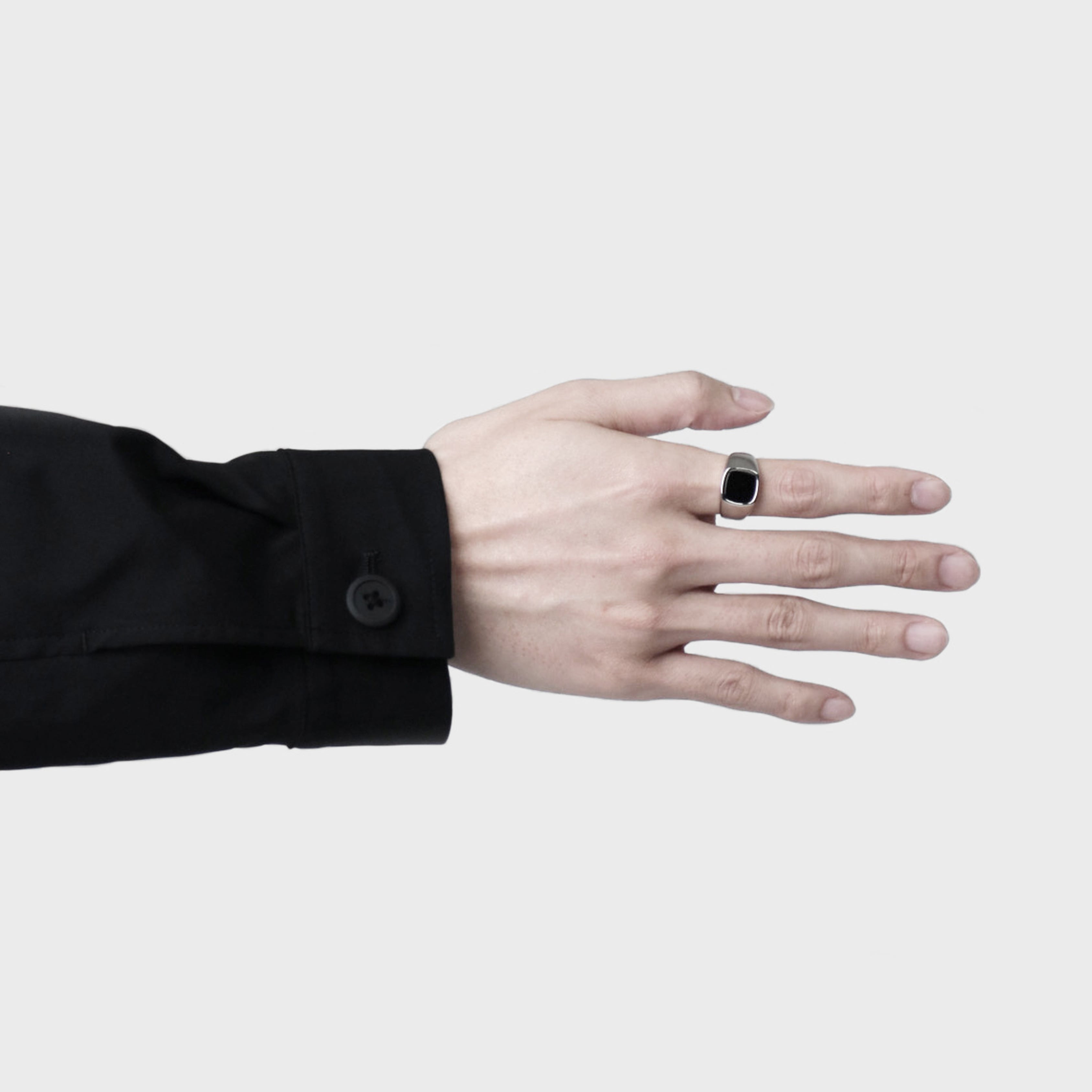 Black rounded ring