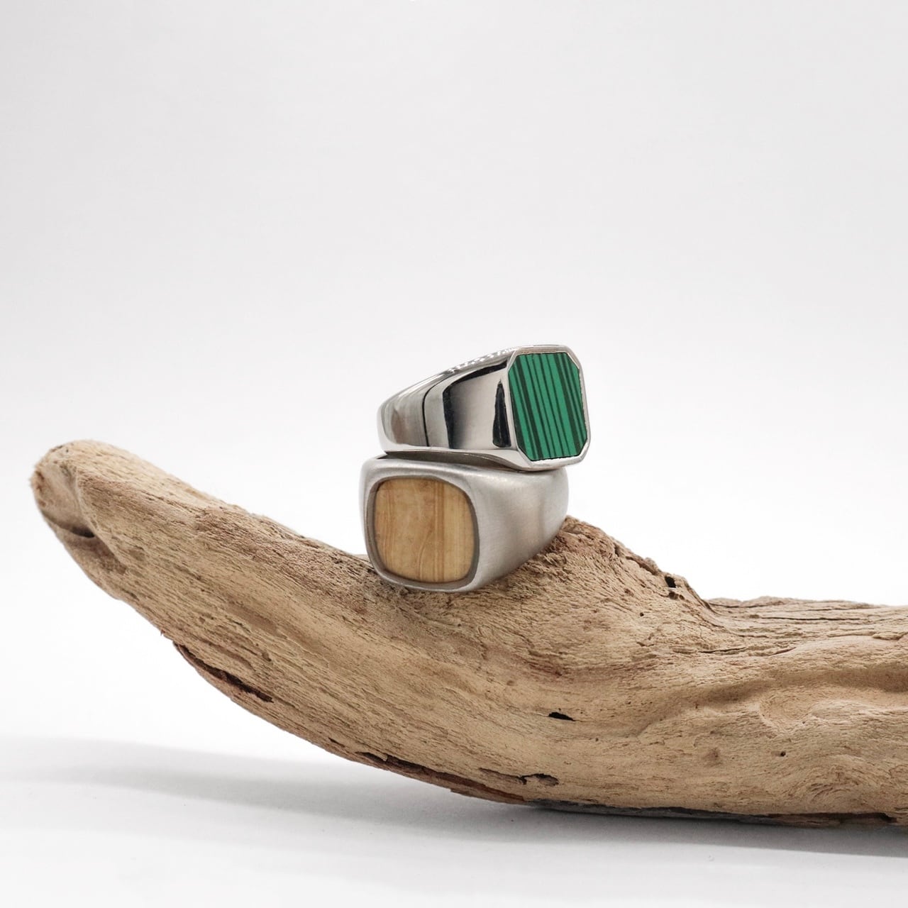 green stone ring(森林保全団体へ寄付)
