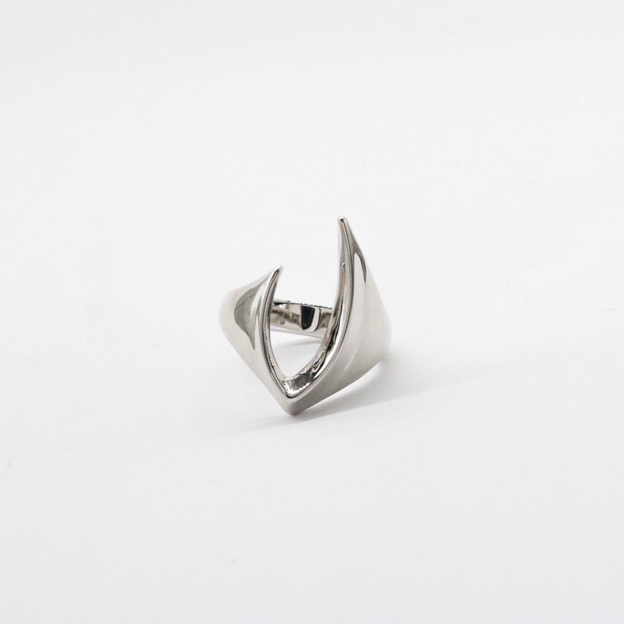 Horse horn ring