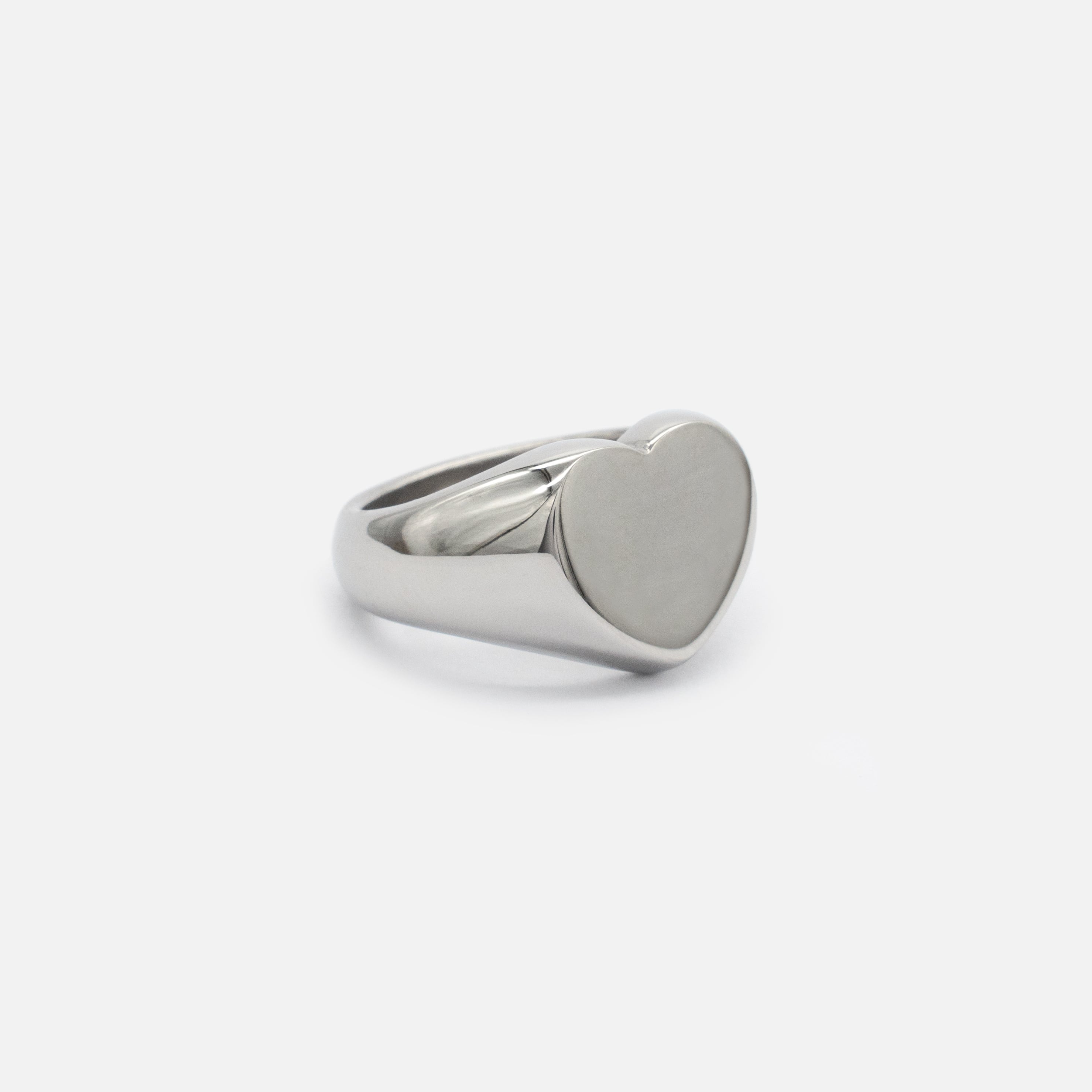 Heart ring