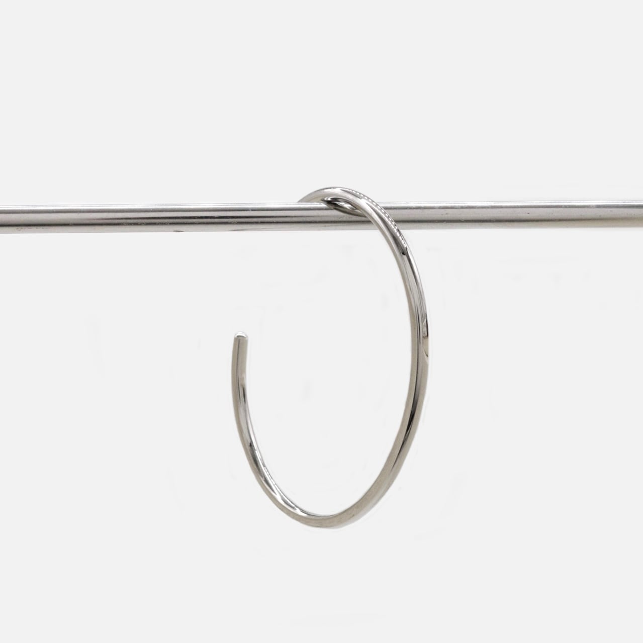 none bangle