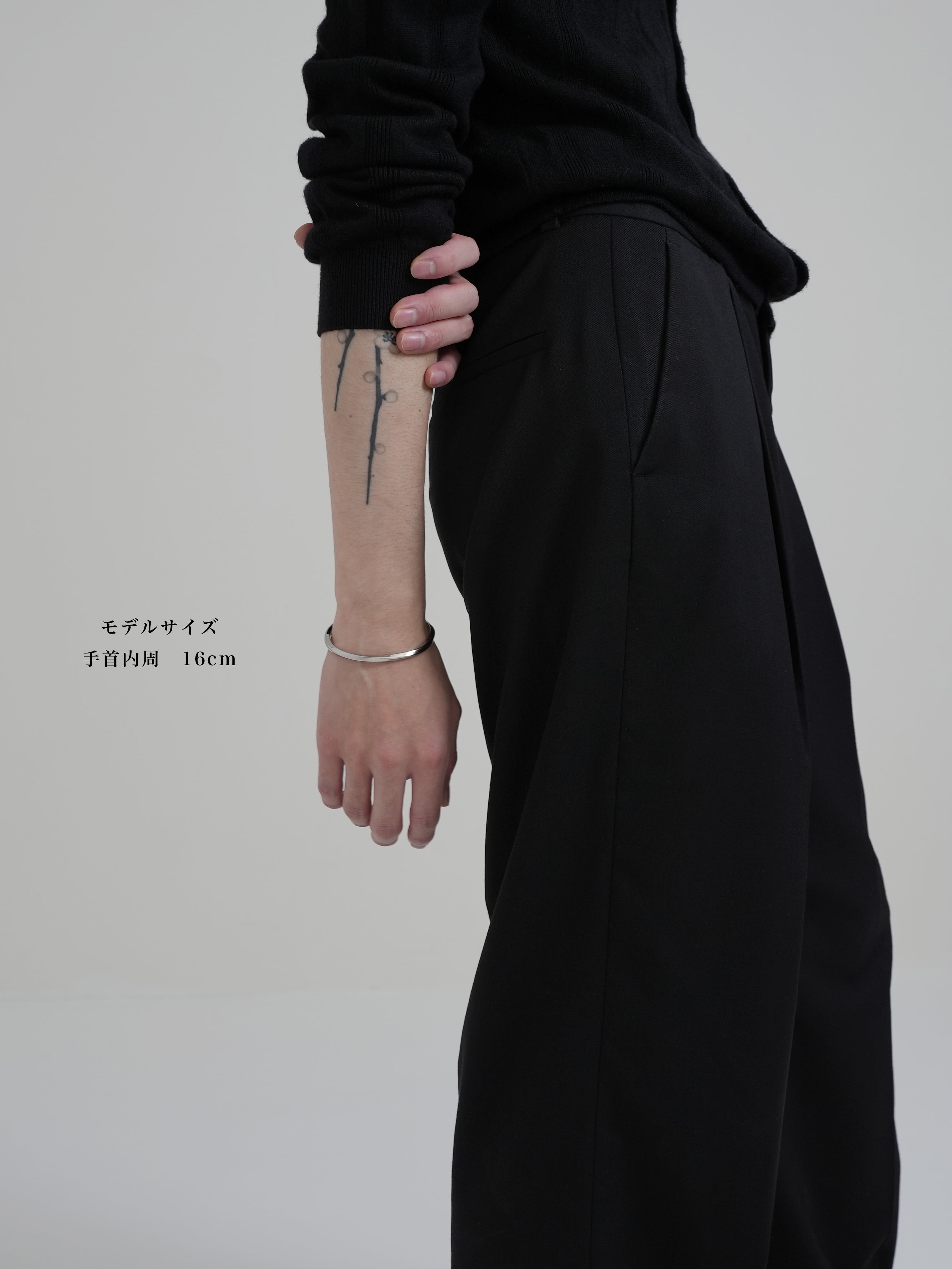 simply twist bangle