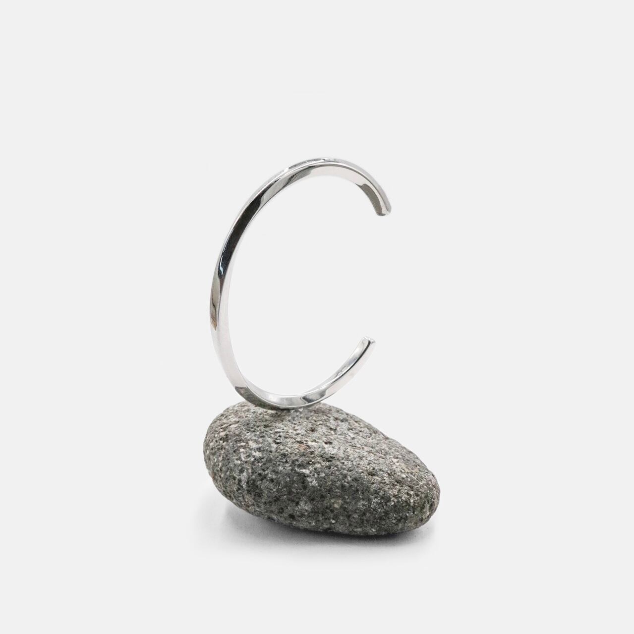 simply twist bangle
