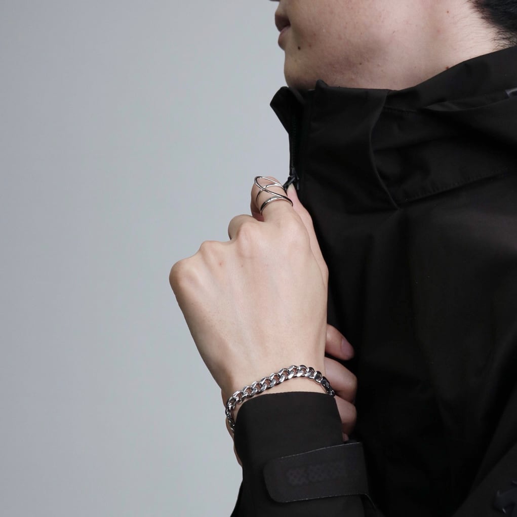 Butterfly ring