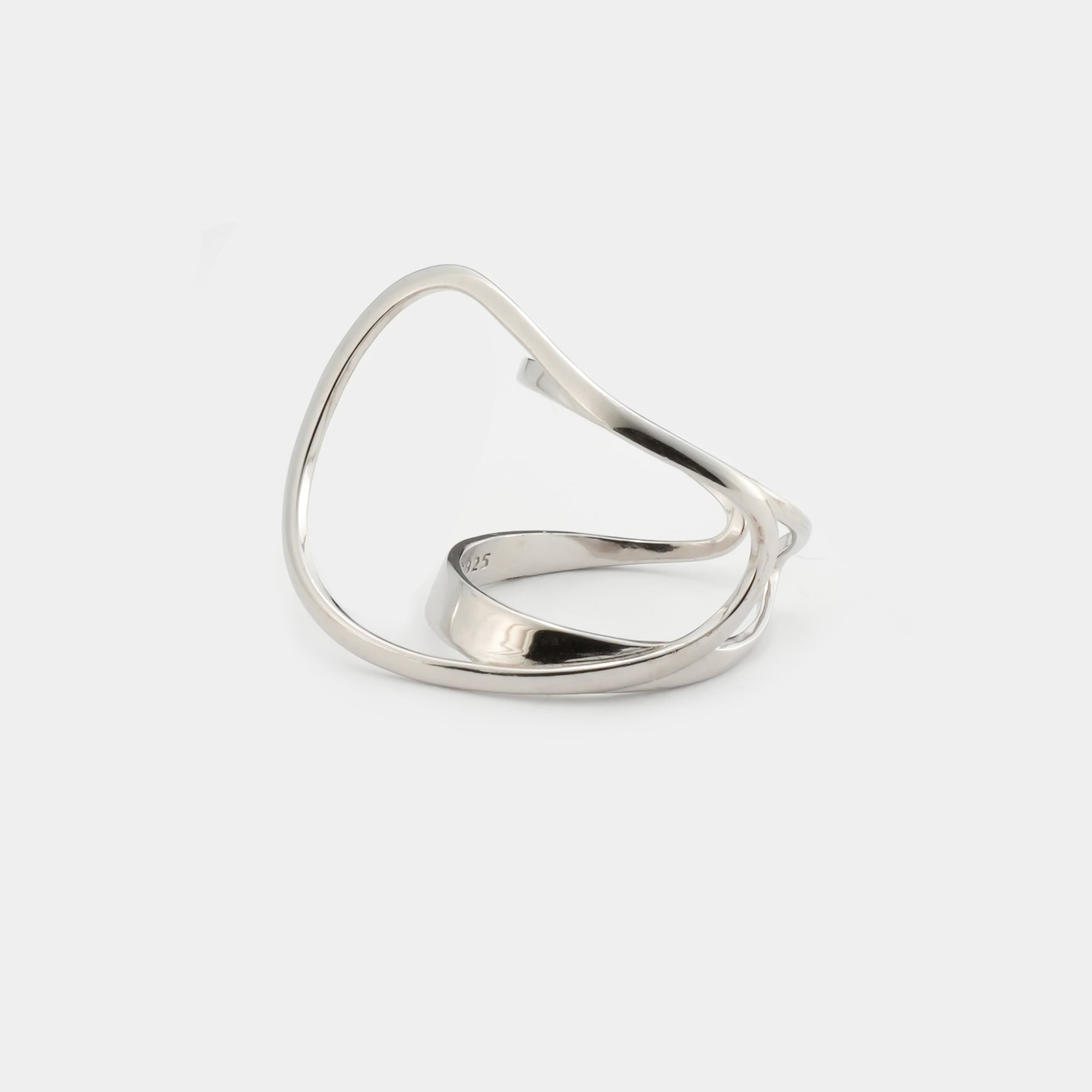 Butterfly ring