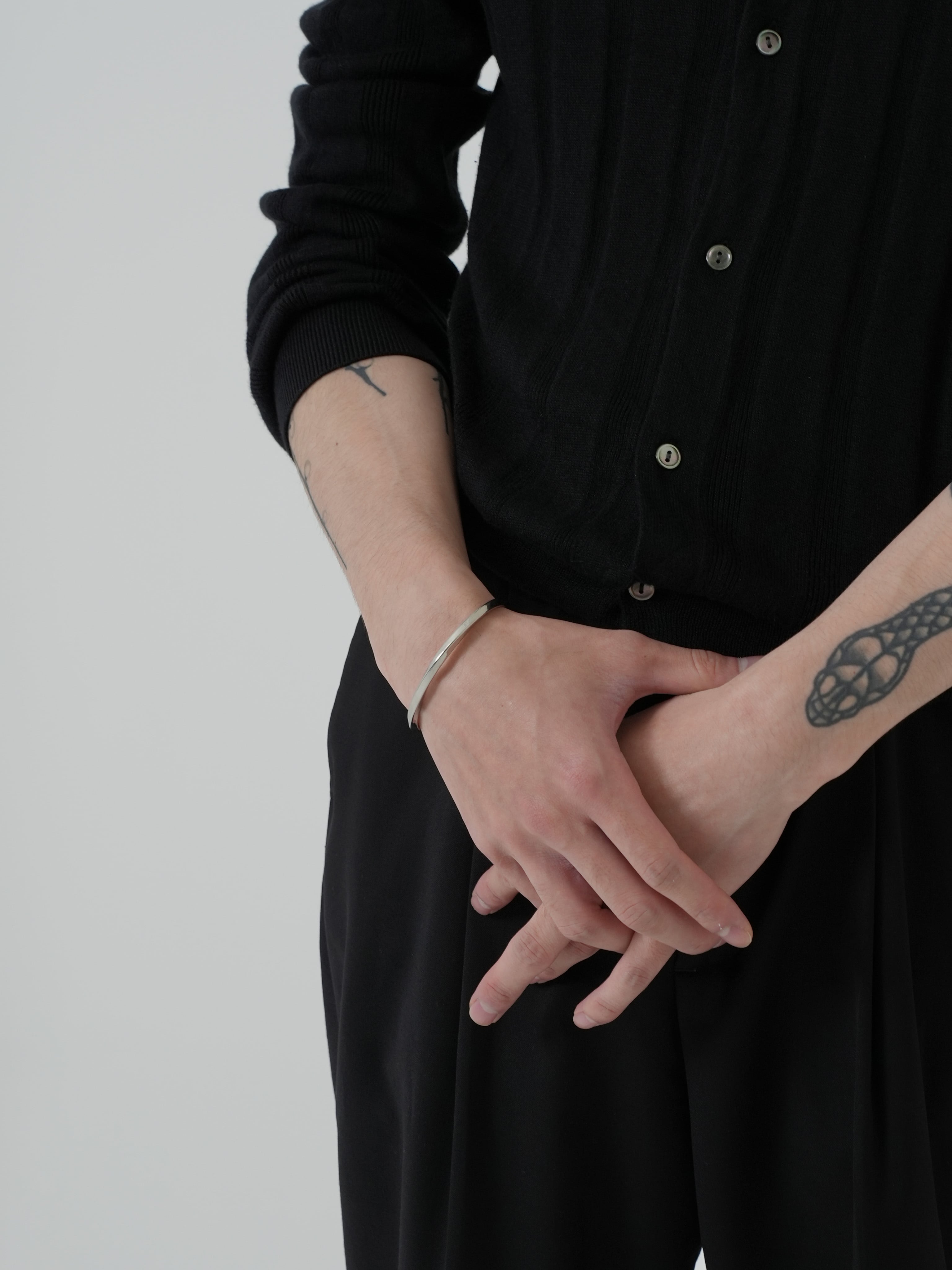 simply twist bangle