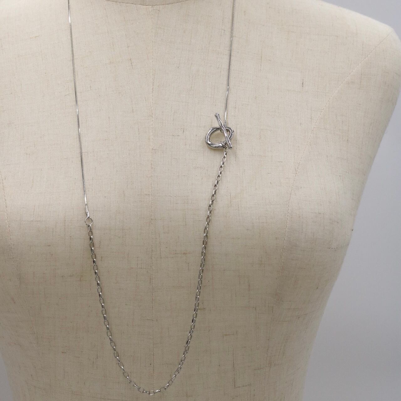 Long Mantel necklace