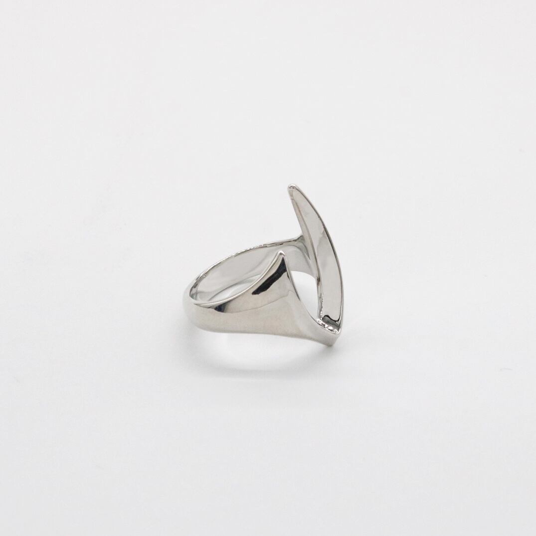 Horse horn ring