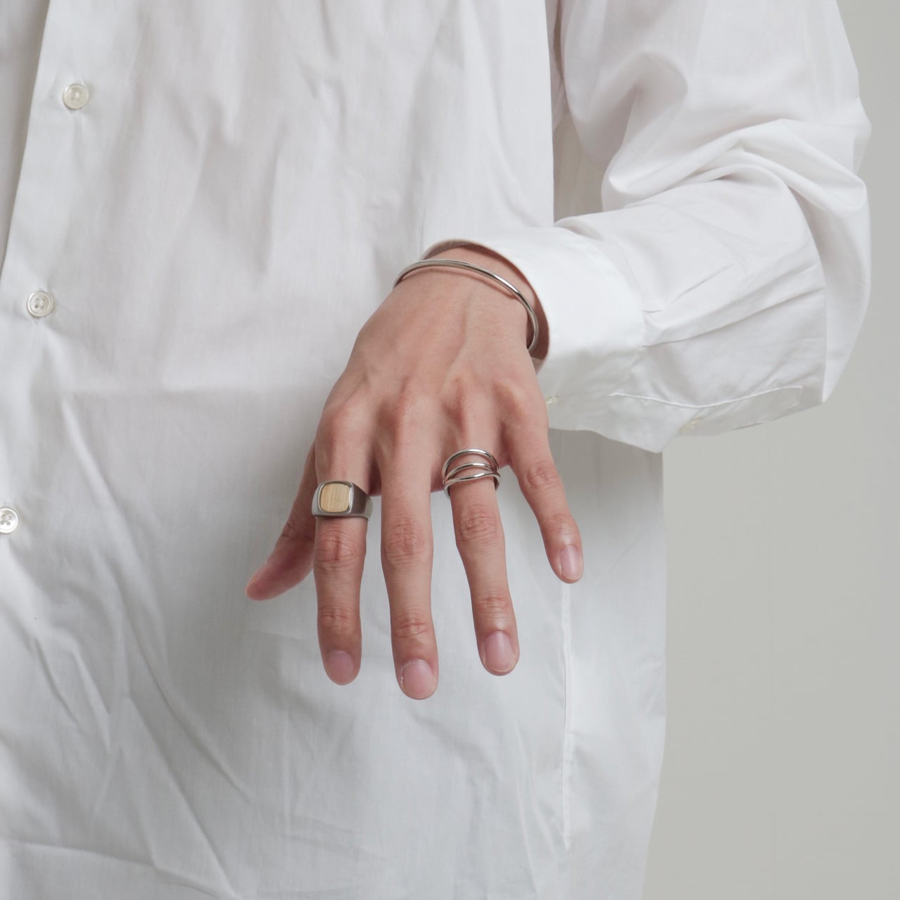 none bangle