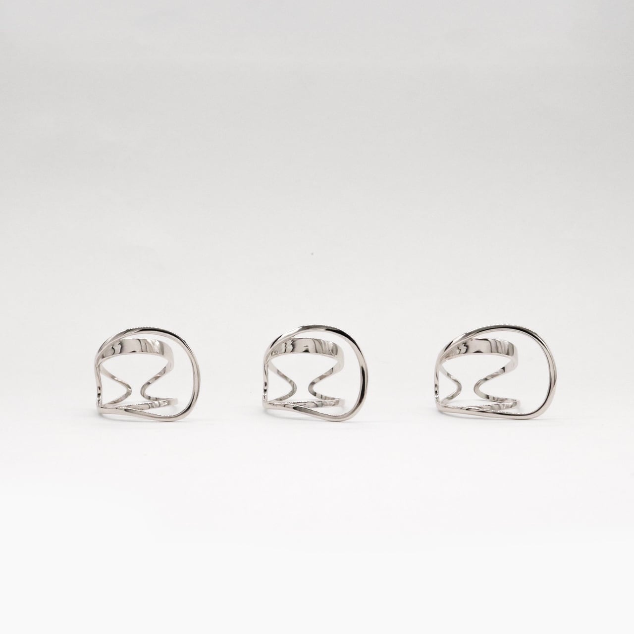 Butterfly ring