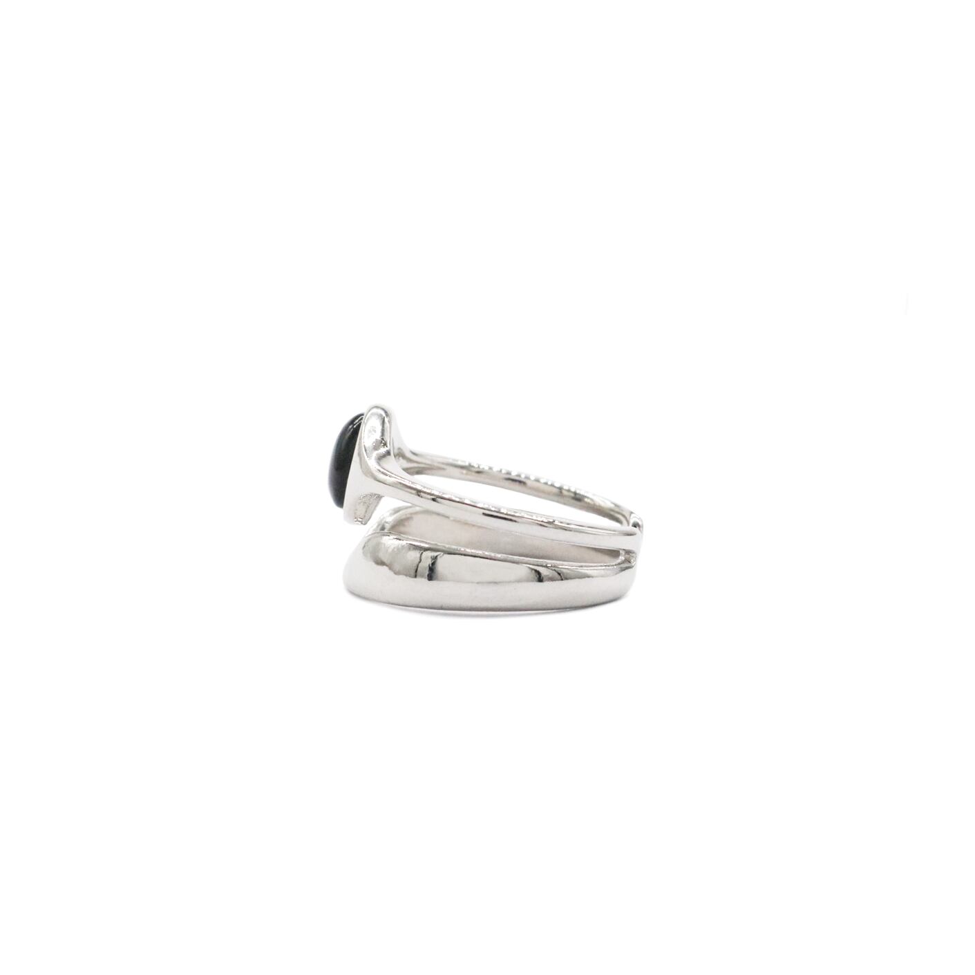 Black double ring