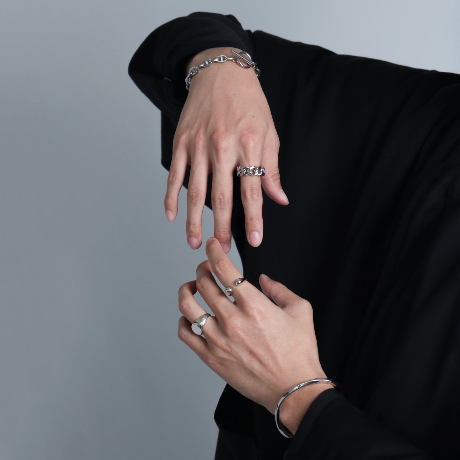 new Round stone ring