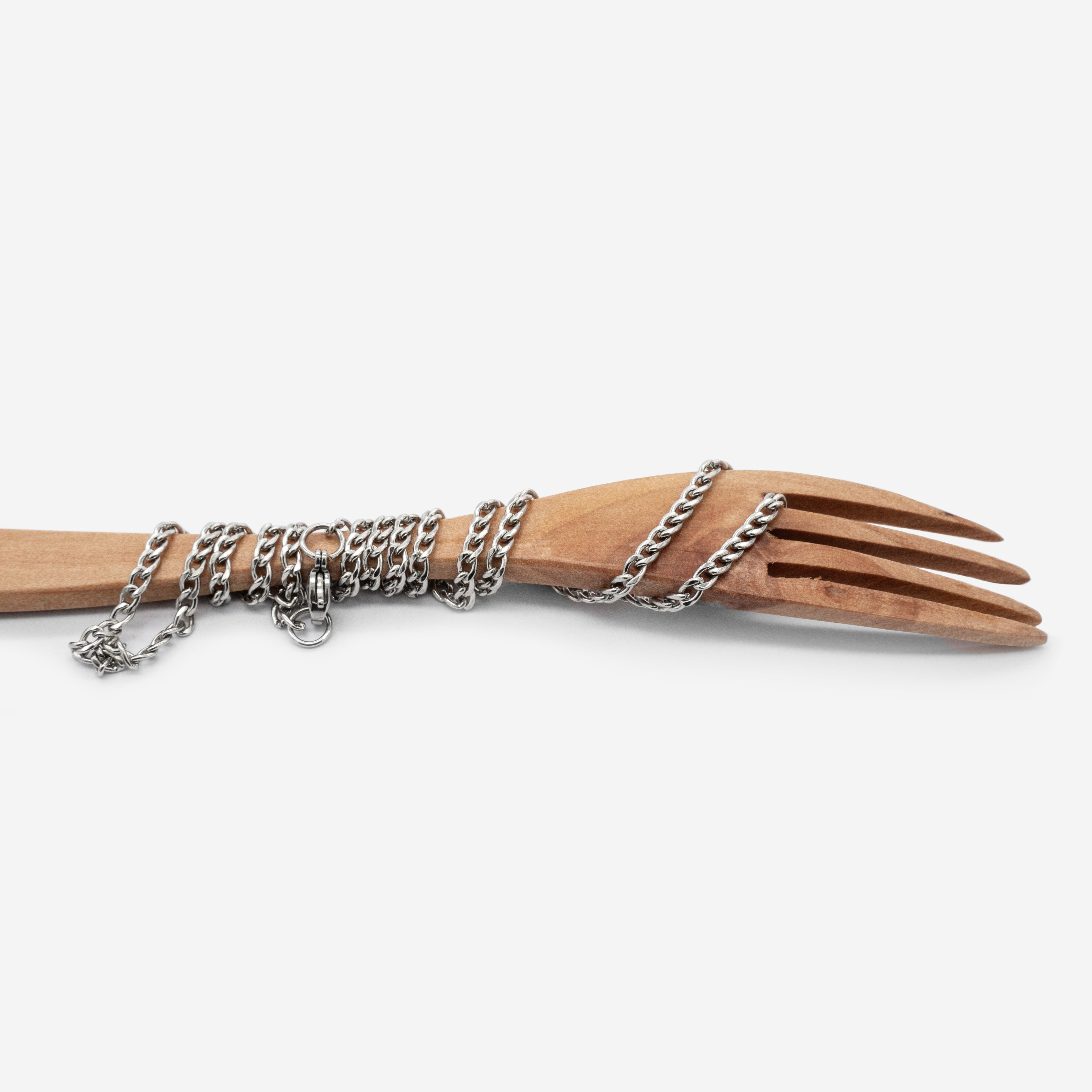 chain necklace