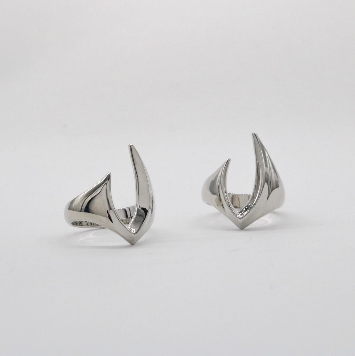 Horse horn ring